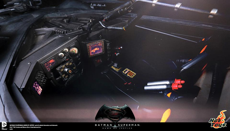 Illustration for article titled Hot Toys' Batman v Superman Line Will Include a Massive Batmobile, Too